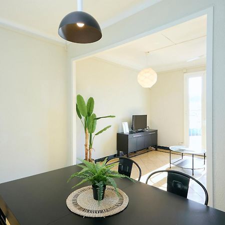 63Par1016- Sunny Apartment In Paralel Barcelone Extérieur photo